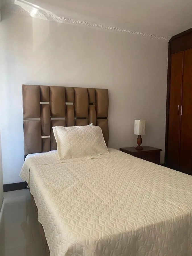 Alma Rh Villa Cali 0*,